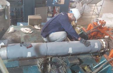 Thi công túi bảo ôn xilanh máy ép nhựa
